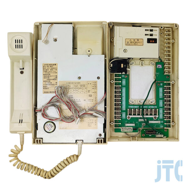 アイホン VG-4KT 3ボタン 内部の写真