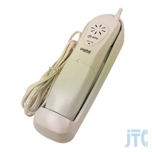 NTT ディジタルコードレスTEL(N1) 充電器にセットした写真